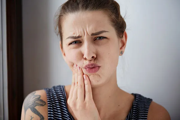 dental-problems https://www.euroistanbuldental.com/wp-content/uploads/dental-problems.webp